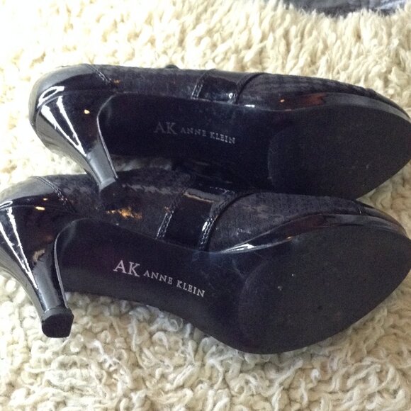 Anne Klein Patented Leather "7" Houndstooth pattern, Whimsigoth, Steampunk Chic - Picture 5 of 6